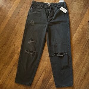 Forever 21 Black Distressed Boyfriend Jeans Size 31 Waist